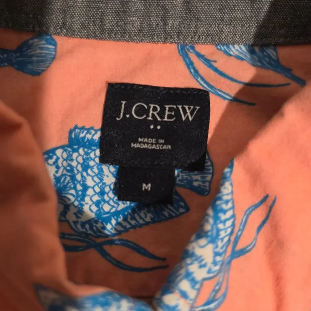 J.Crew Slim Fit Fish Print Short Sleeve Secret Wash‎ Shirt Medium Salmon AOP
